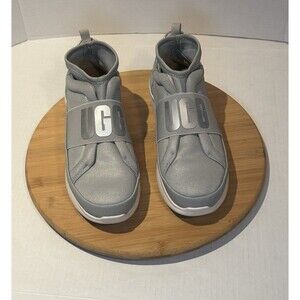 UGG Neutra Comfort Platform Women’s Size 8 Retro Sneakers